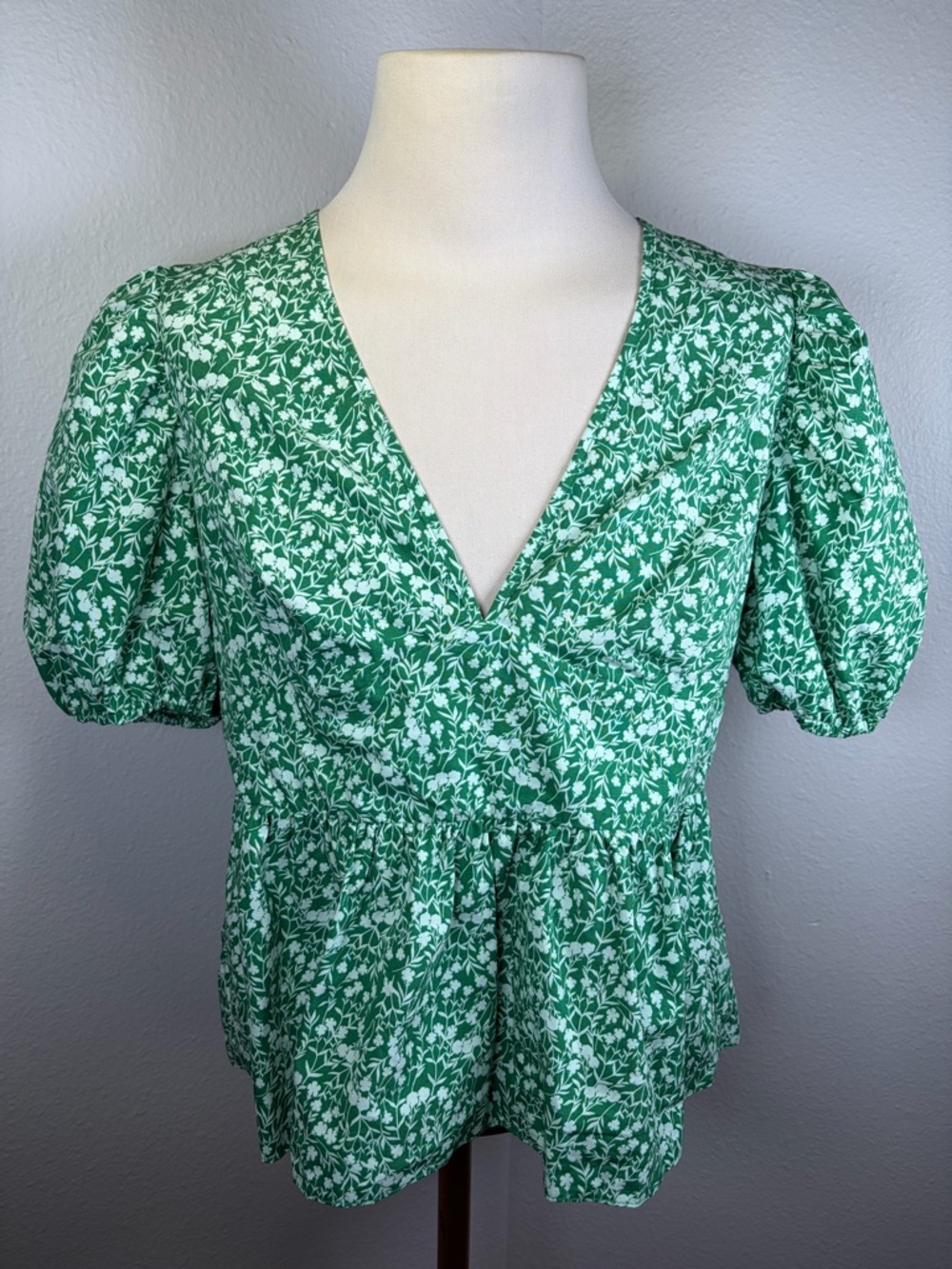 Topshop Peplum Floral Top 3/4 Sleeve - Size 10